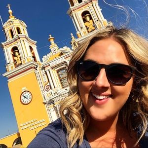 Meet Your Posher, Kelsey! ☀️🌴Posh Ambassador!🌴☀️